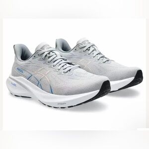 ASICS Women’s GT-2000-13 NWT